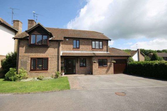 5 Bedroom Detached